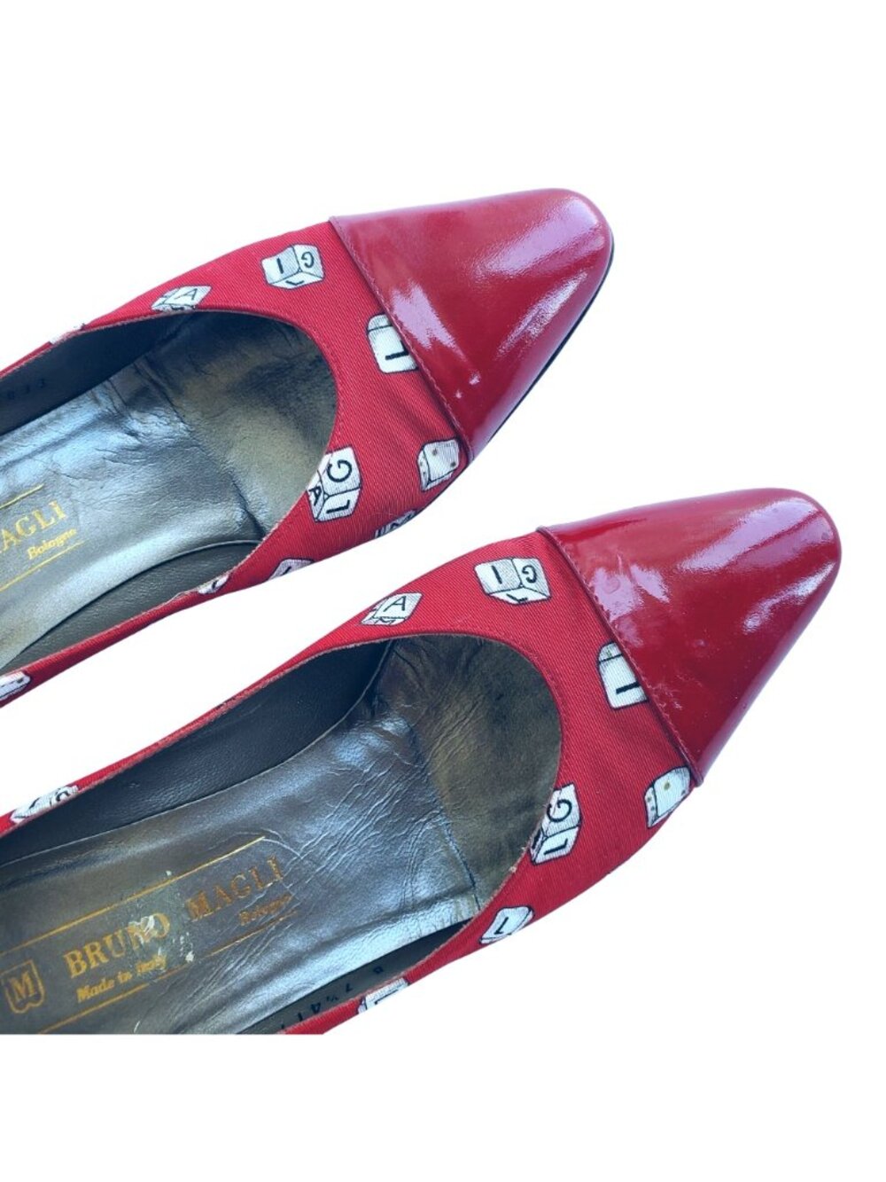 Vintage 1980s Bruno Magli Red Novelty Print Pumps Italy Sz 7.5 Dice - Picture 11 of 14